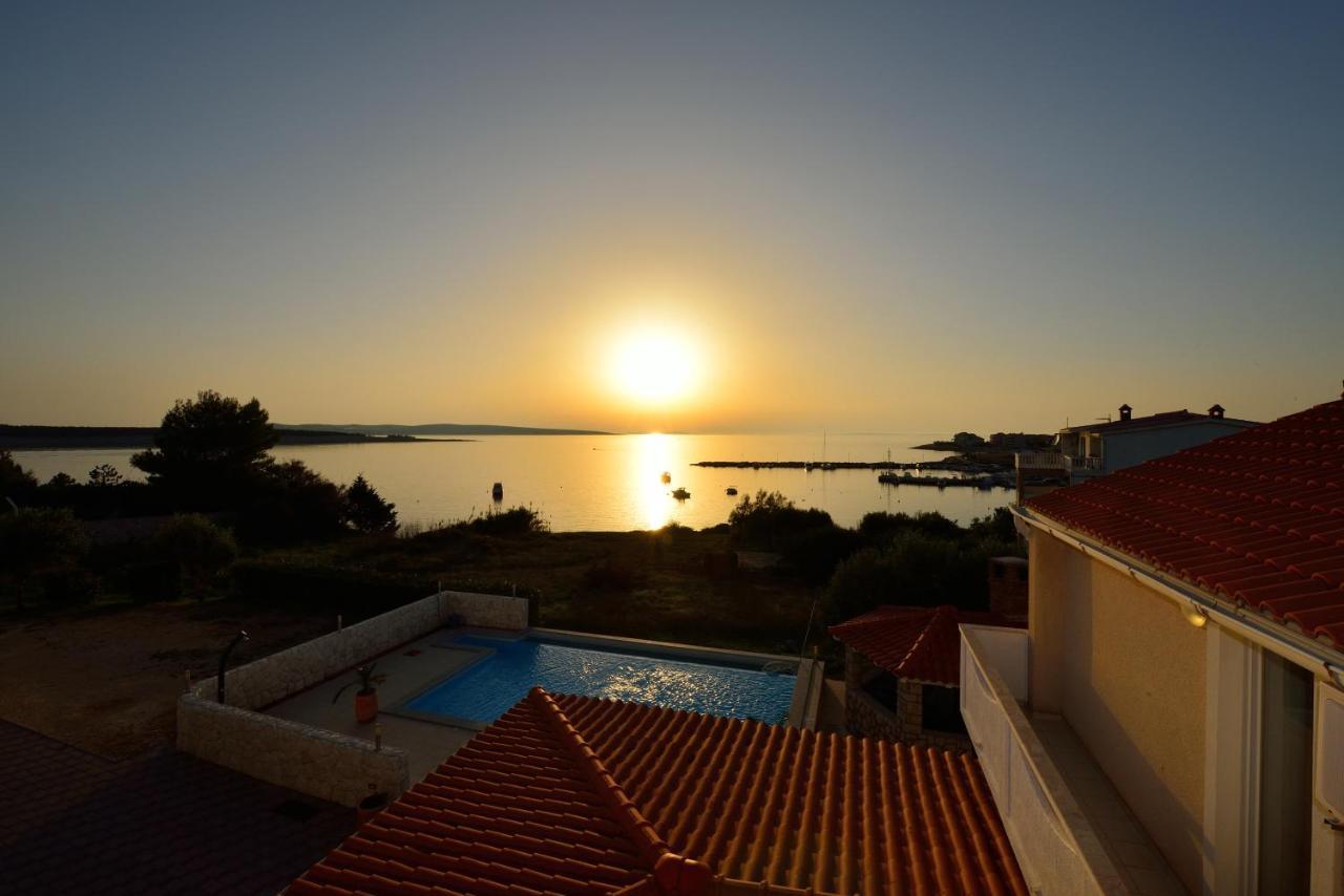 Villa Jurac Povljana Oda fotoğraf